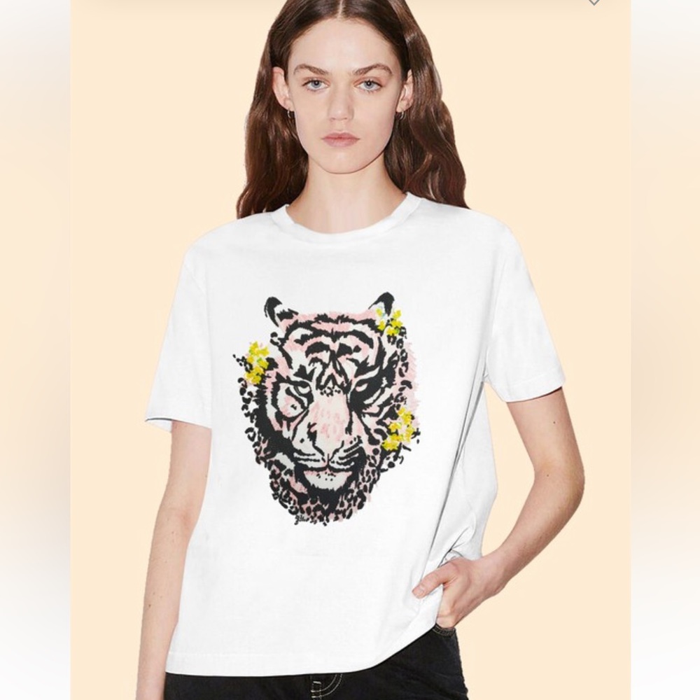 Over Apparel brand Tiger Pink Rhinestone White T- Shirt Top. NWT